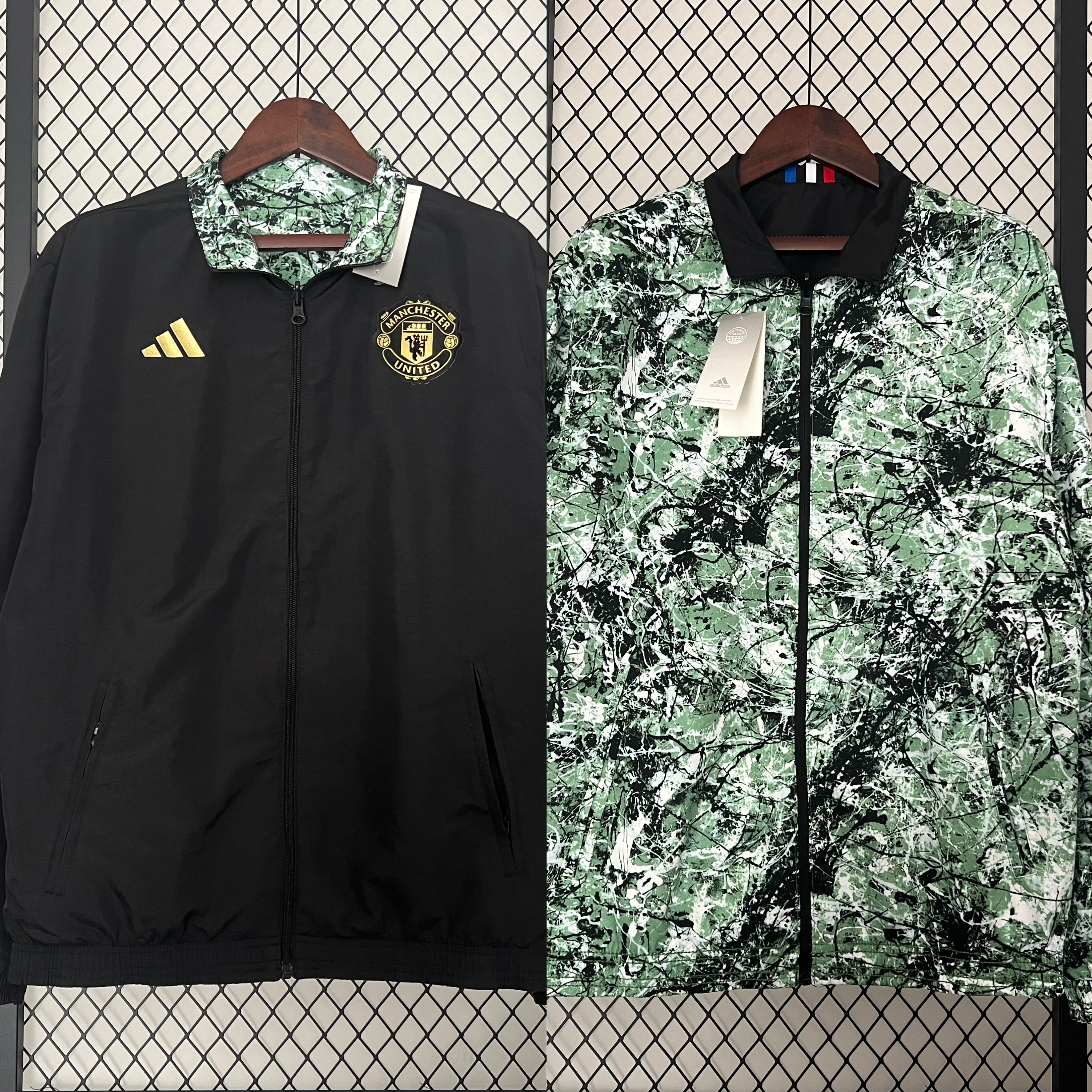 2024-25 Manchester United Green And Black Trench-Coat Reversible Jersey