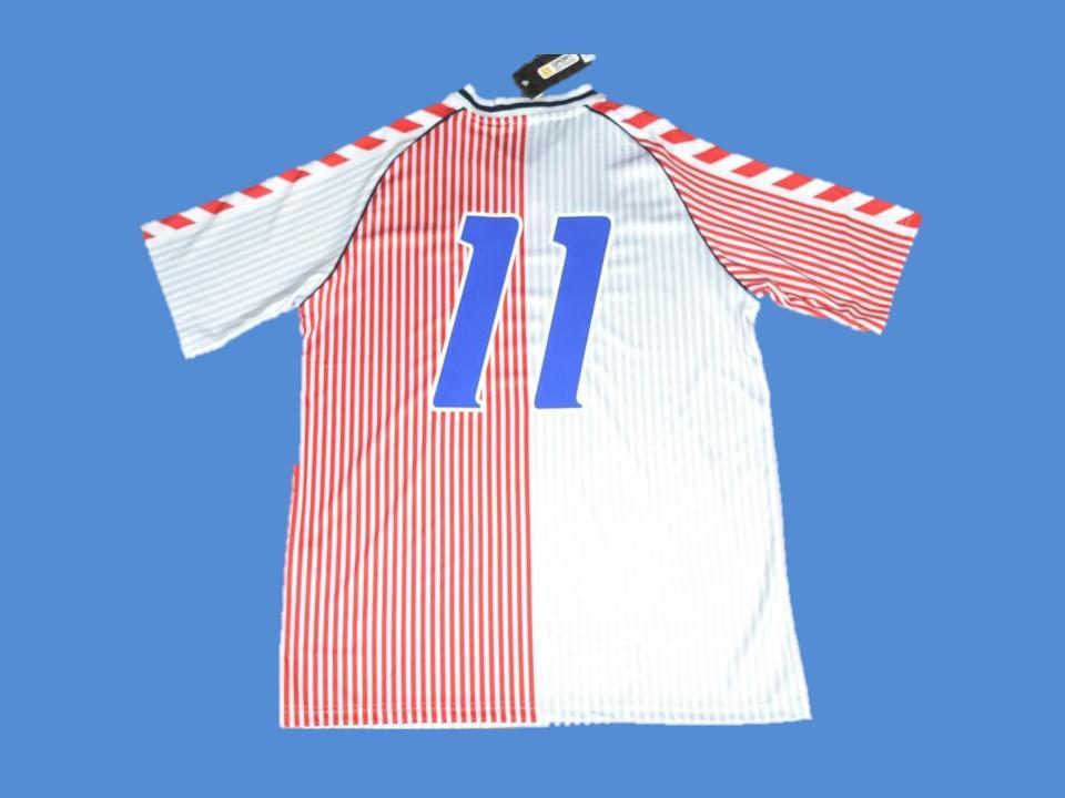 1986 Danemark Exterieur Maillot Number #11