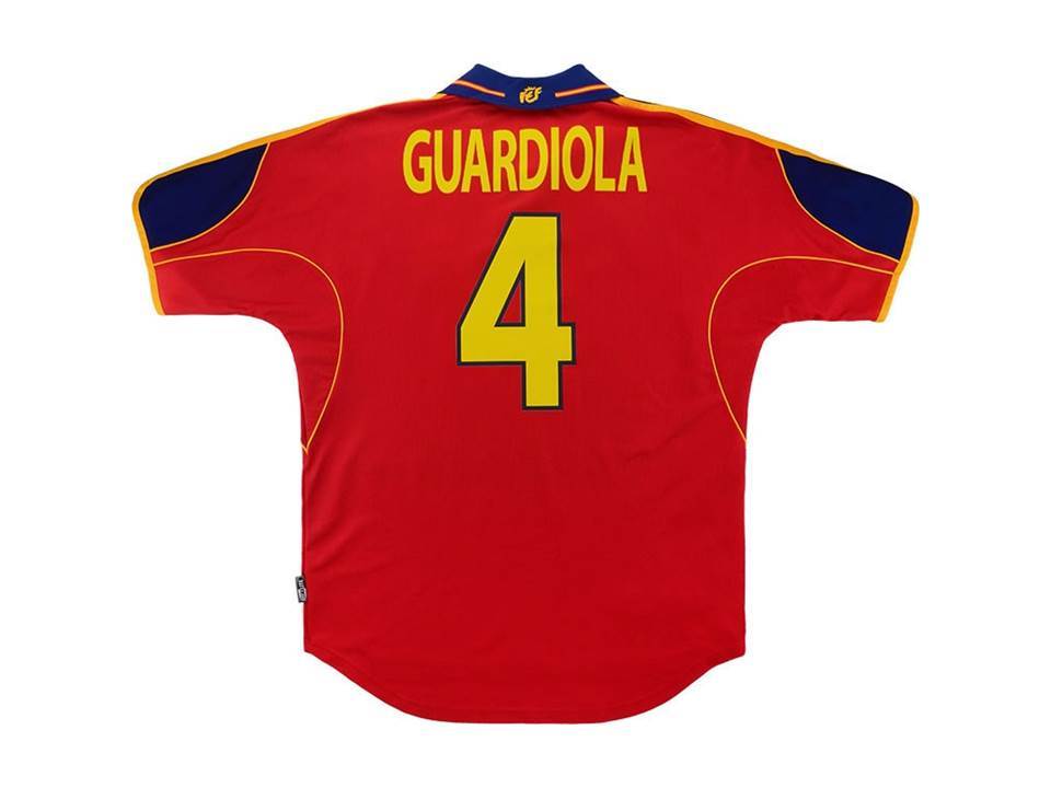 1999 2000 Spain Home Shirt Guardiola #4