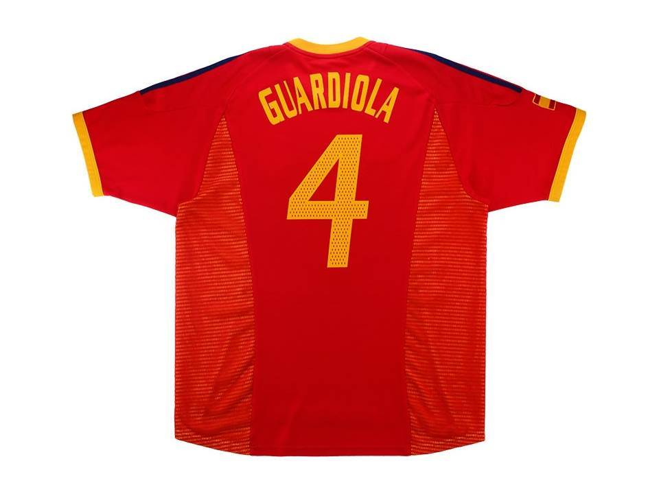 2002 Espagne Domicile Chemise Guardiola #4 Coupe du Monde