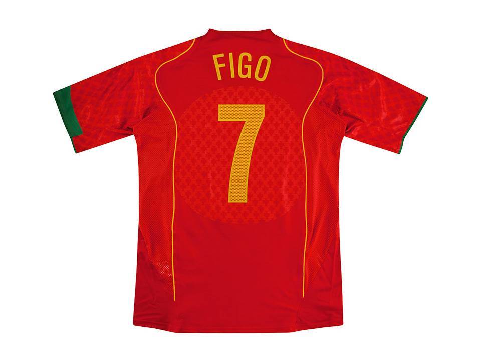 2004/2006 Portugal Home Shirt Figo #7