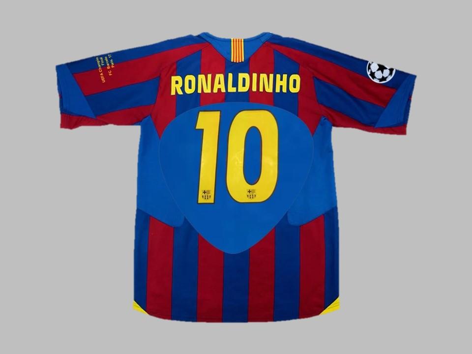 2006 Barcelona Home Shirt Ronaldinho #10 Ucl Patches Final