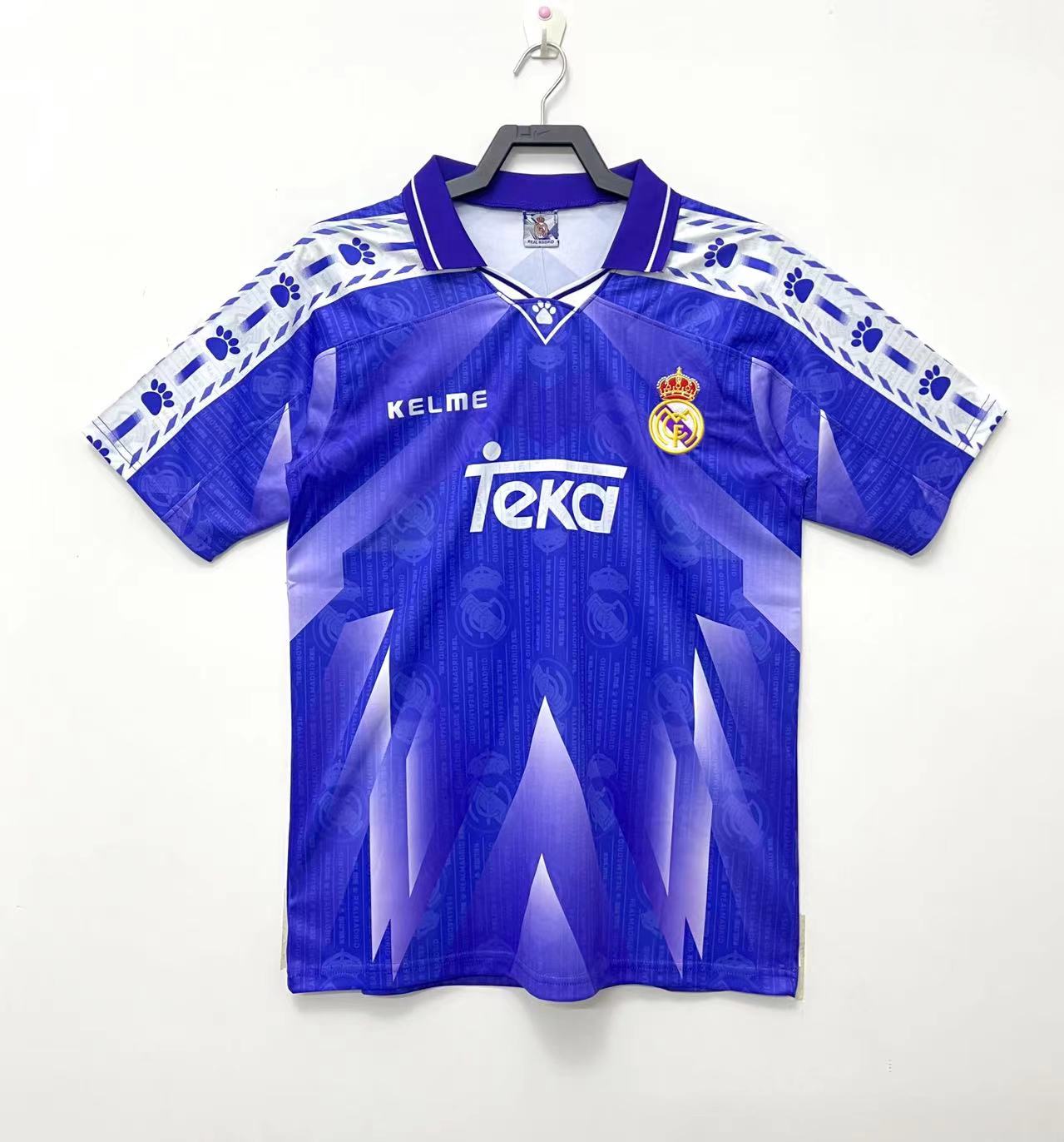 1996-1997 Real Madrid Exterieur Maillot