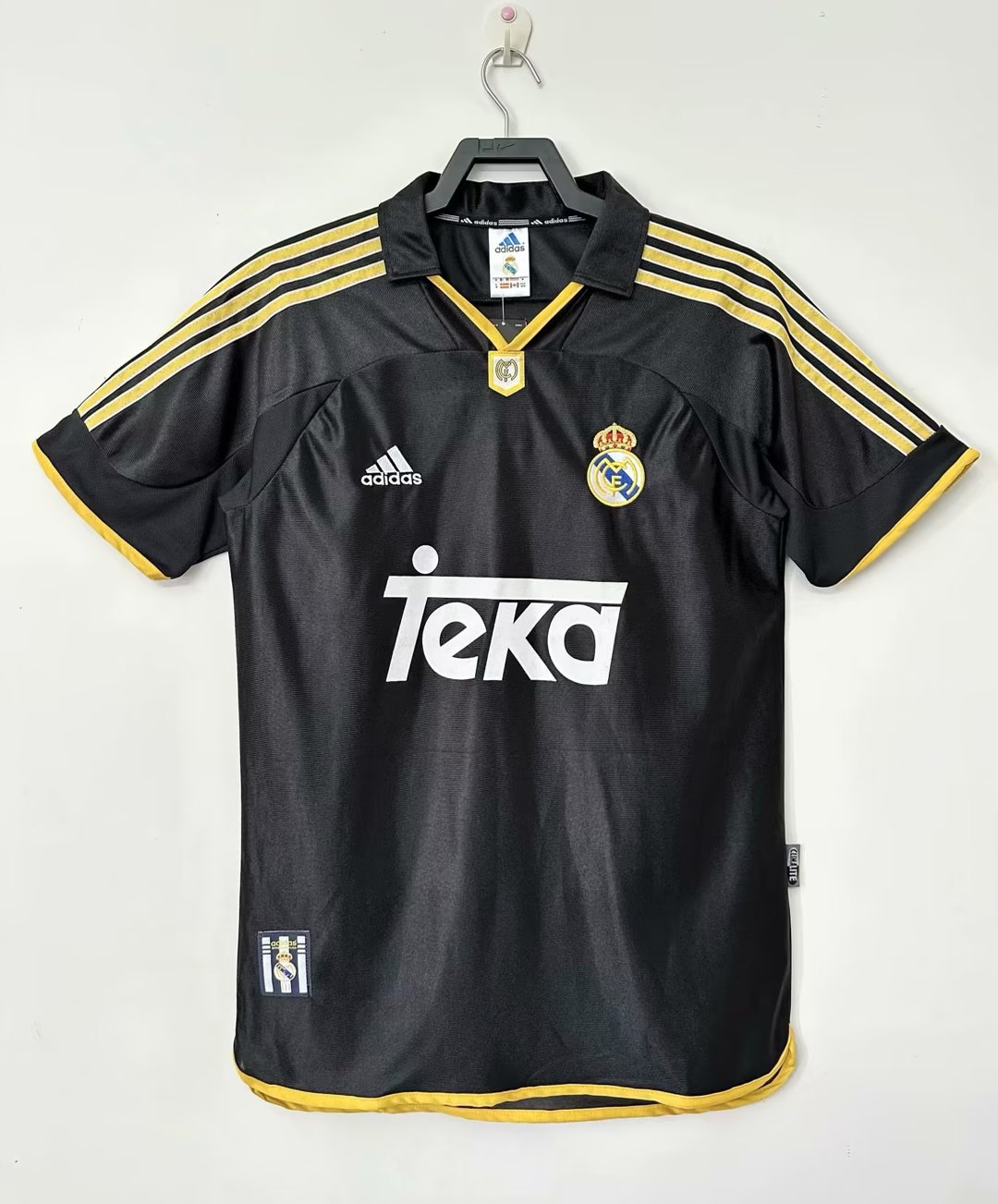 1999-01 Real Madrid Exterieur Maillot