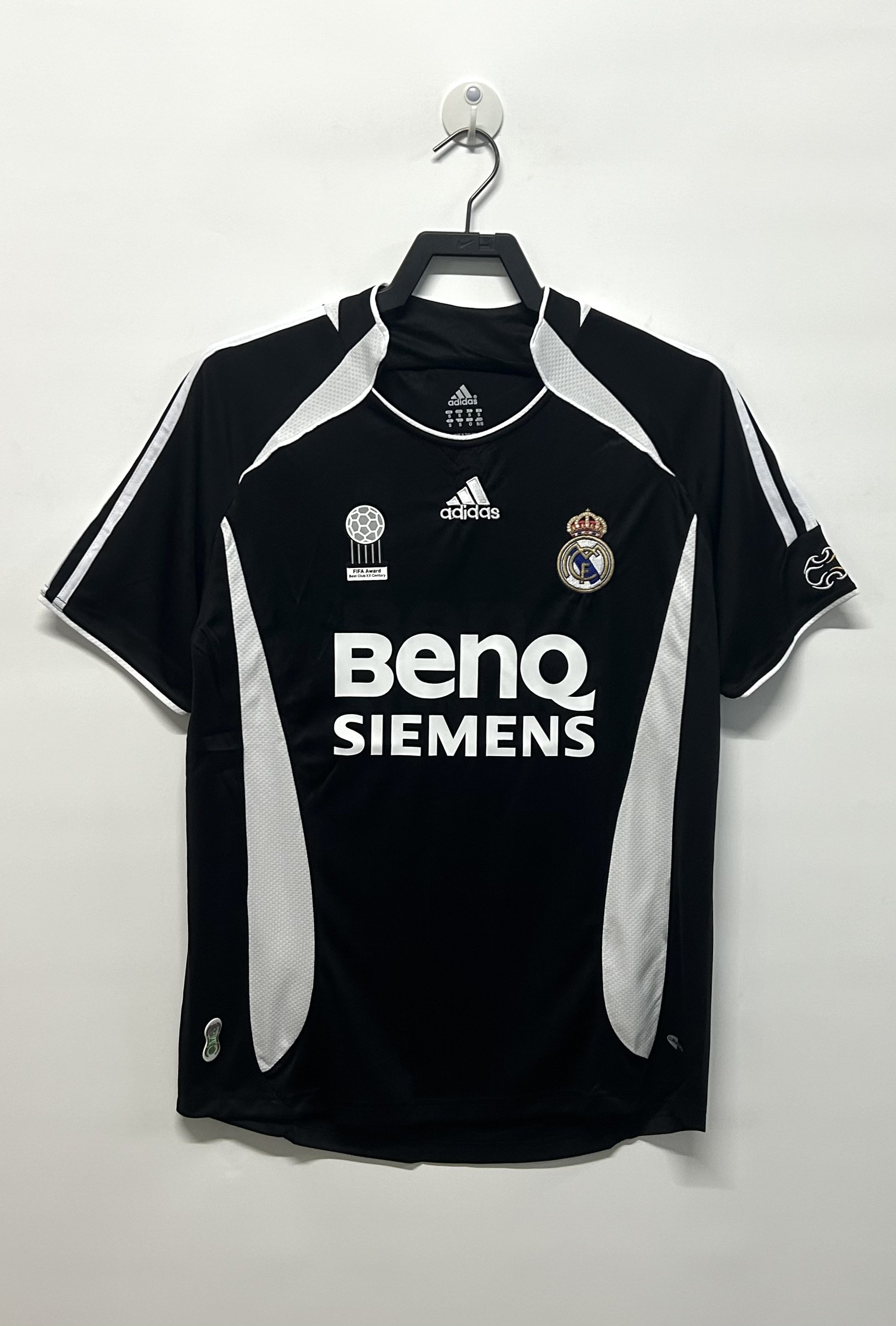 2006-07 Real Madrid Second Away Jersey