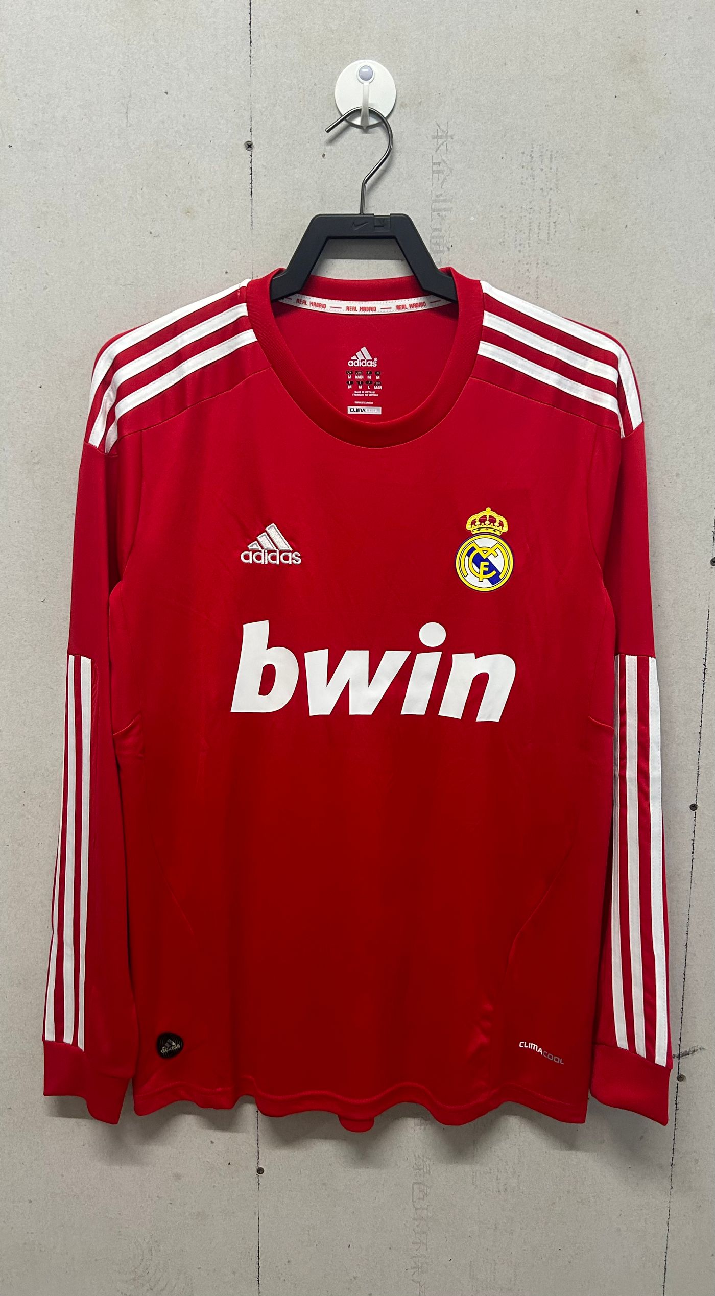 2011-2012 Real Madrid Second Away Long Sleeves Jersey