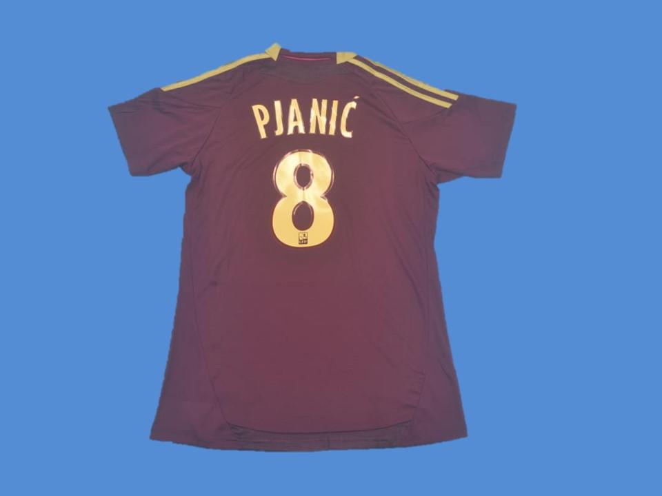 2010 2011 Lyon Exterieur Maillot Pjanic #8