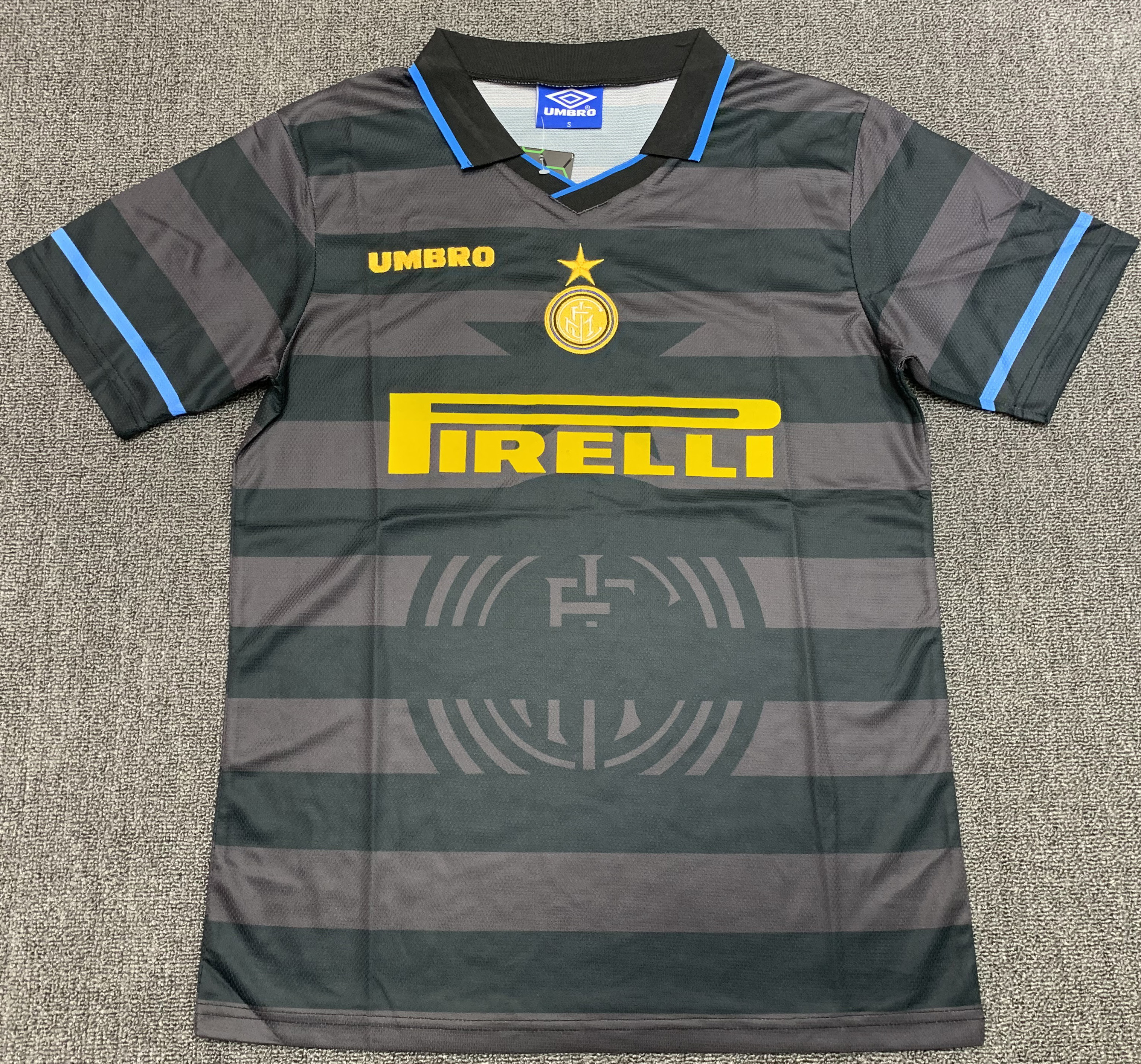 1997-1998 Inter Milan Exterieur Maillot Noir Gris