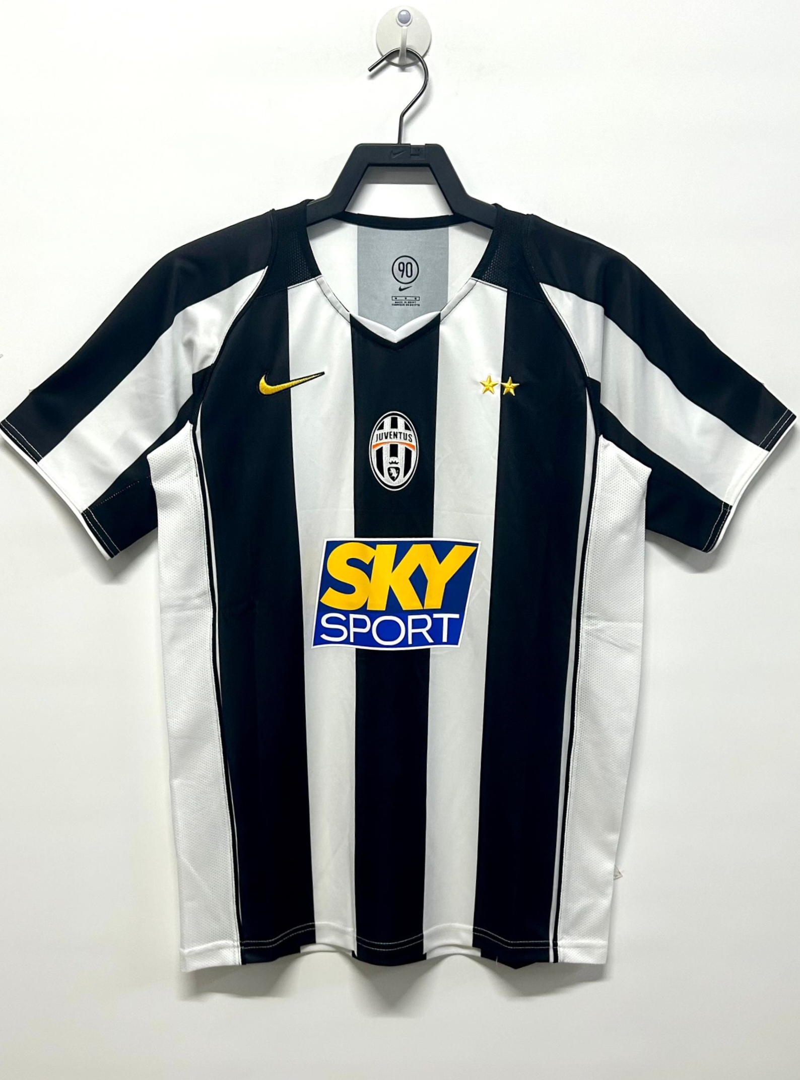 2004-2005 Juventus Home Jersey