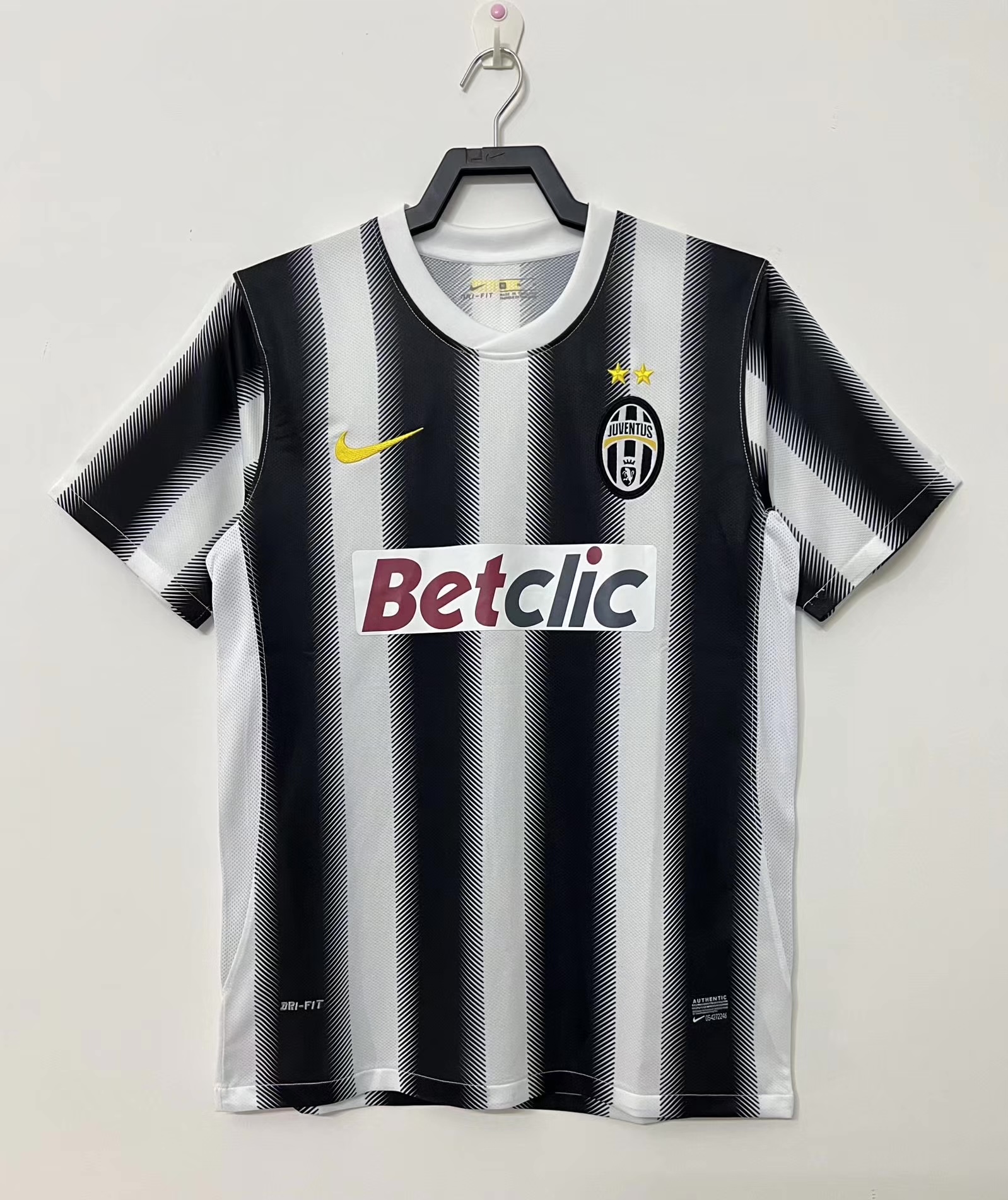 2011-2012 Juventus Home Jersey