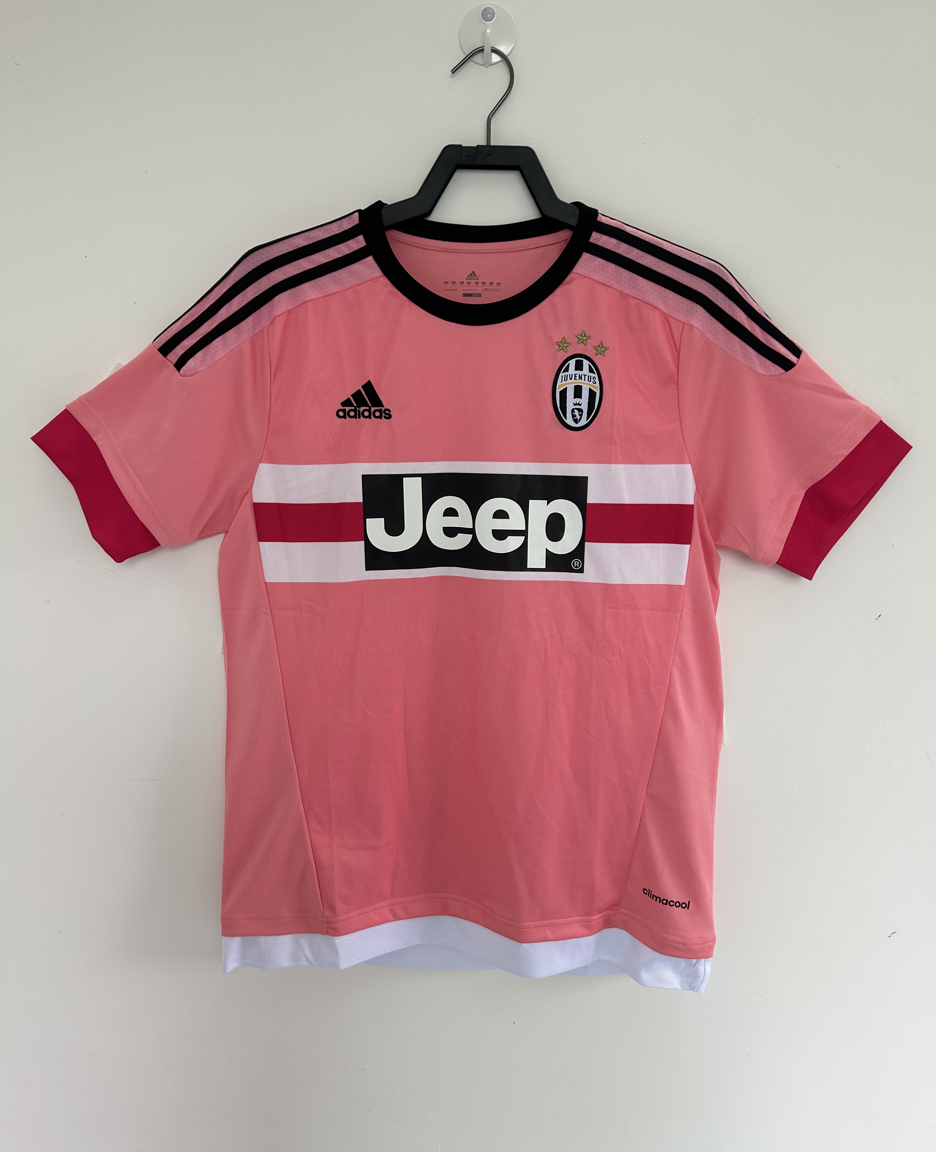 2015-2016 Juventus Away Jersey