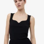 Sweetheart-neckline Top - Black